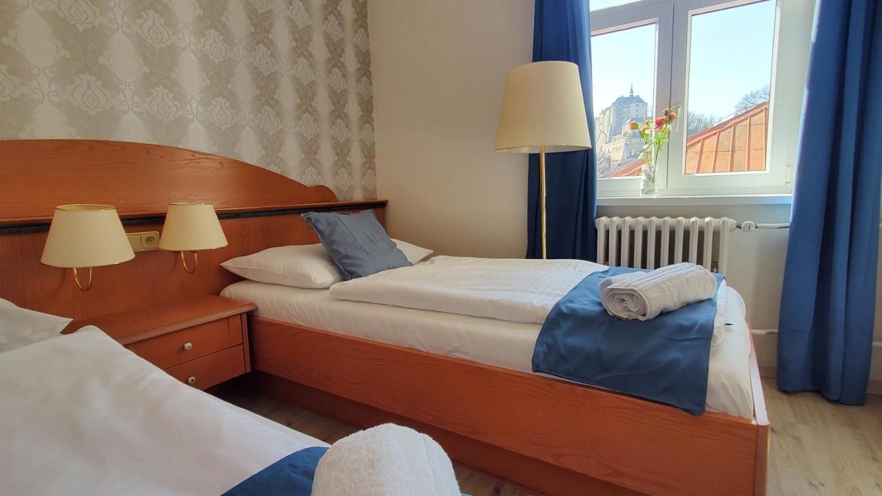 Uniqhotel Cesky Sternberk Ngoại thất bức ảnh